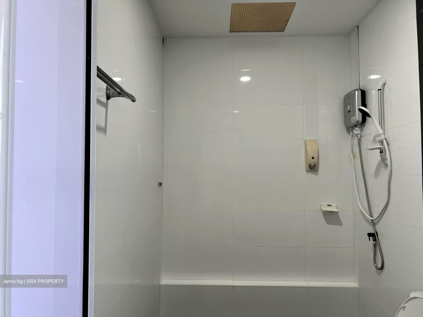 Upper Serangoon Shopping Centre (D19), Apartment #571270991